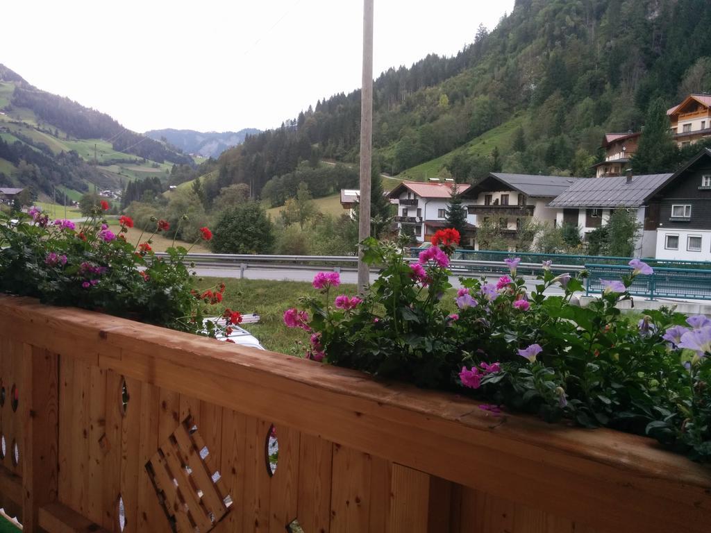 Haus Toferer Apartment Grossarl Ruang foto