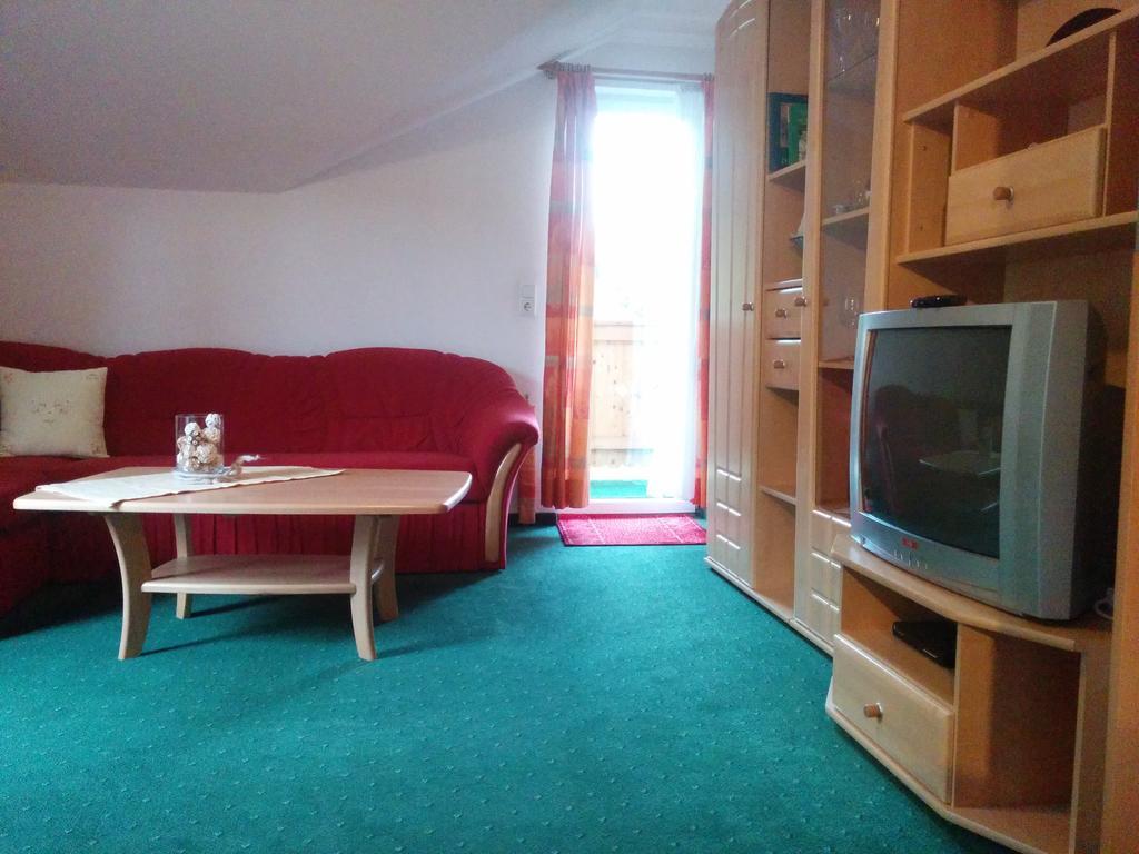 Haus Toferer Apartment Grossarl Ruang foto
